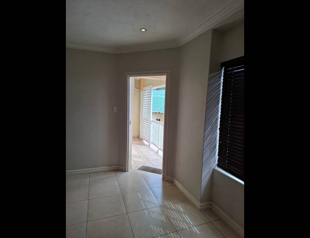 1 BEDROOM APARTMENT TO LET IN SOMERSET VALLEY ESTATE